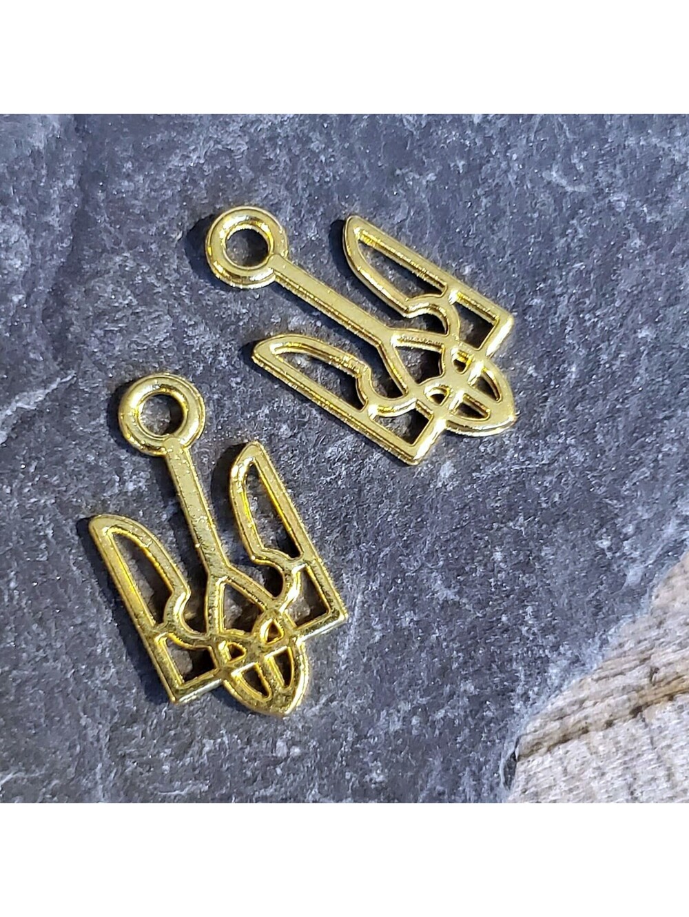 Gold Ukraine National Emblem Ukrainian Symbol 18x9mm Charms Pendants 10 pcs